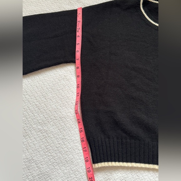 NWT Cider Elegant Black Sweater with Cream Accents Size M - Picture 6 of 8